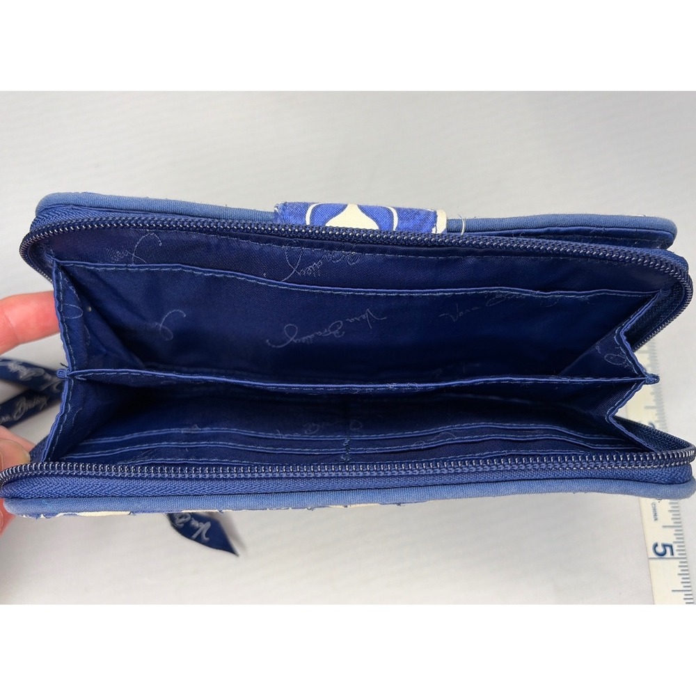 Vera Bradley Turnlock Wallet Blue White Floral Quilted Cotton Zip Around - Picture 5 of 7